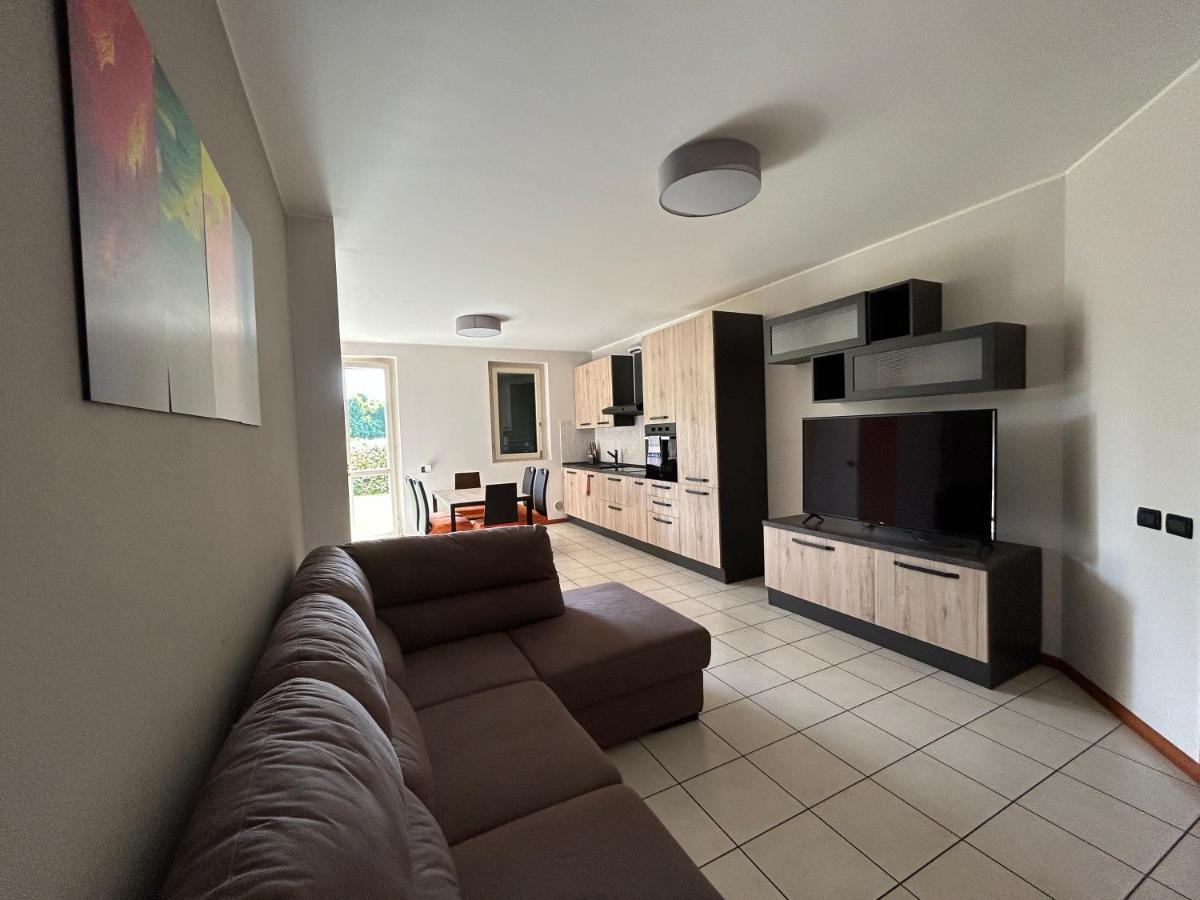Appartamento Mimosa - Immobili E Soluzioni Rent Brembate Extérieur photo